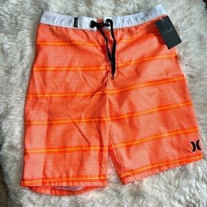 𝅺HURLEY Boys Multi-Colored Board Shorts Size 16/28